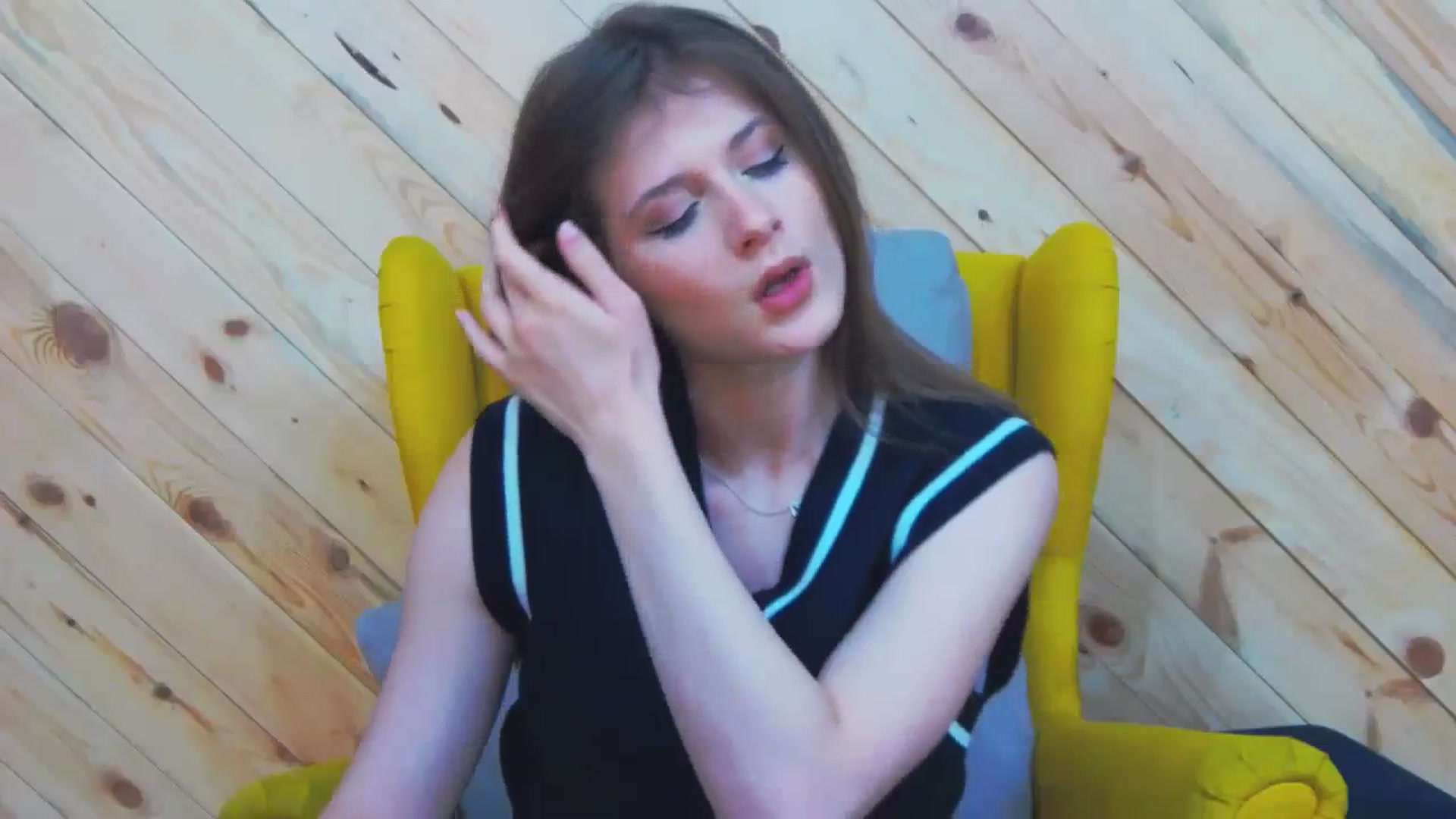 LeslieKat video thumbnail