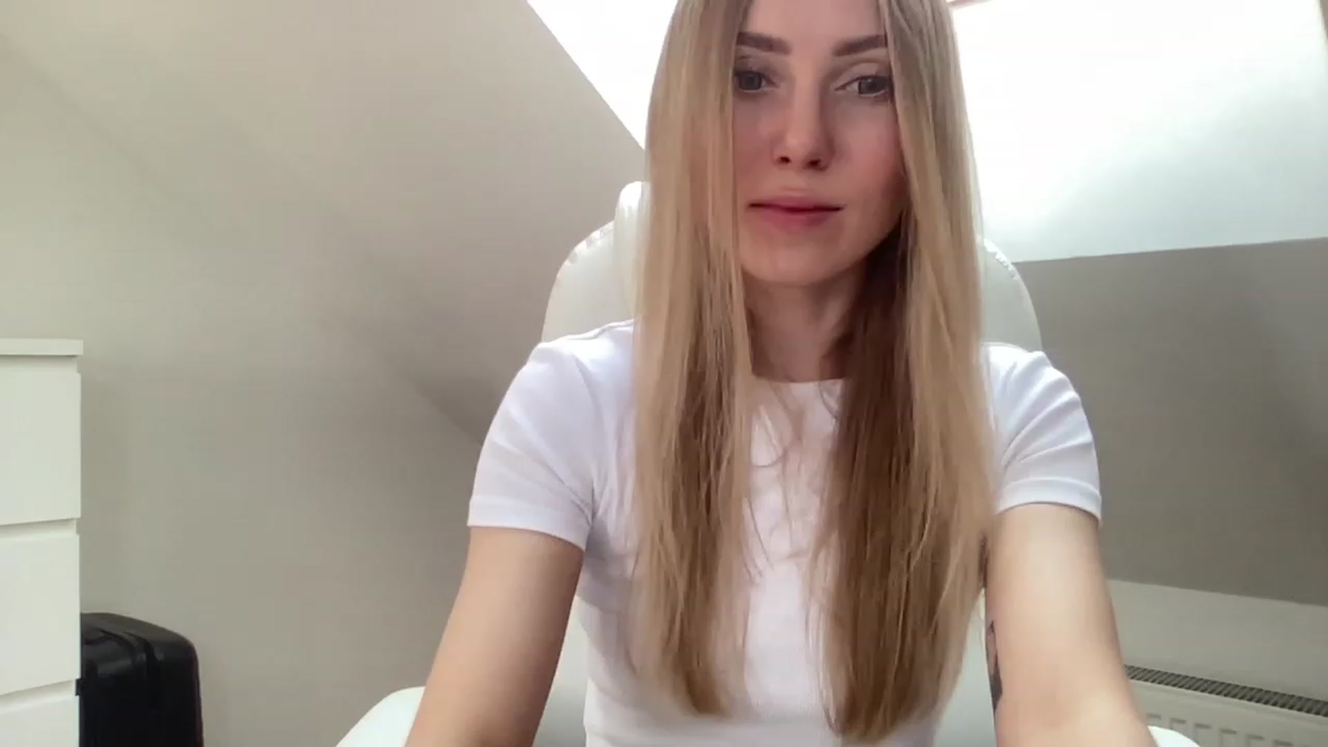 MagicElfie video thumbnail