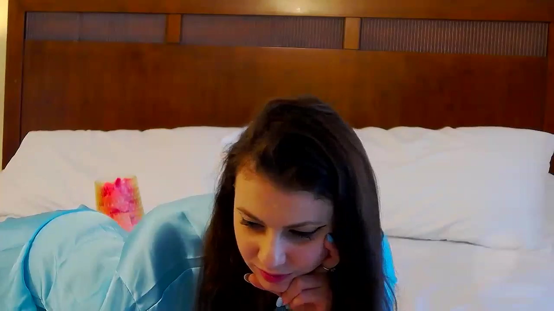 MissAracely video thumbnail