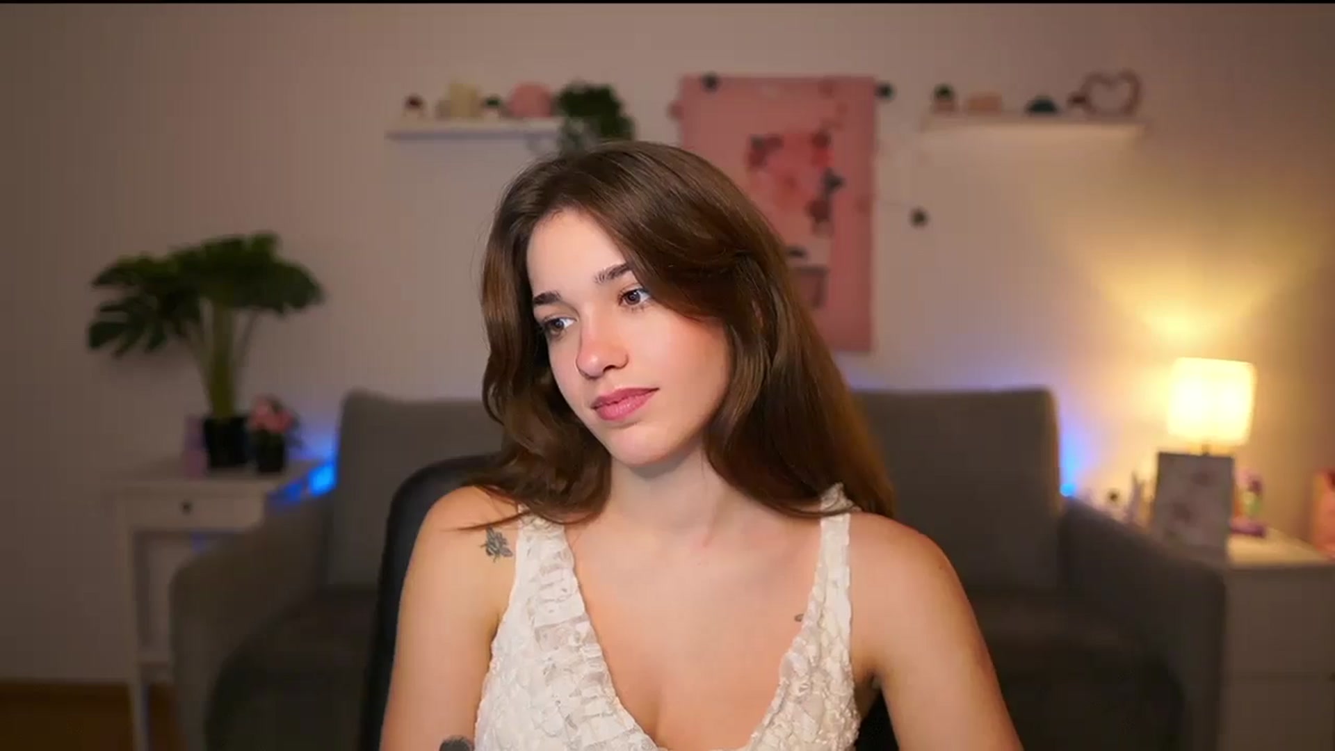 Kissiecat video thumbnail