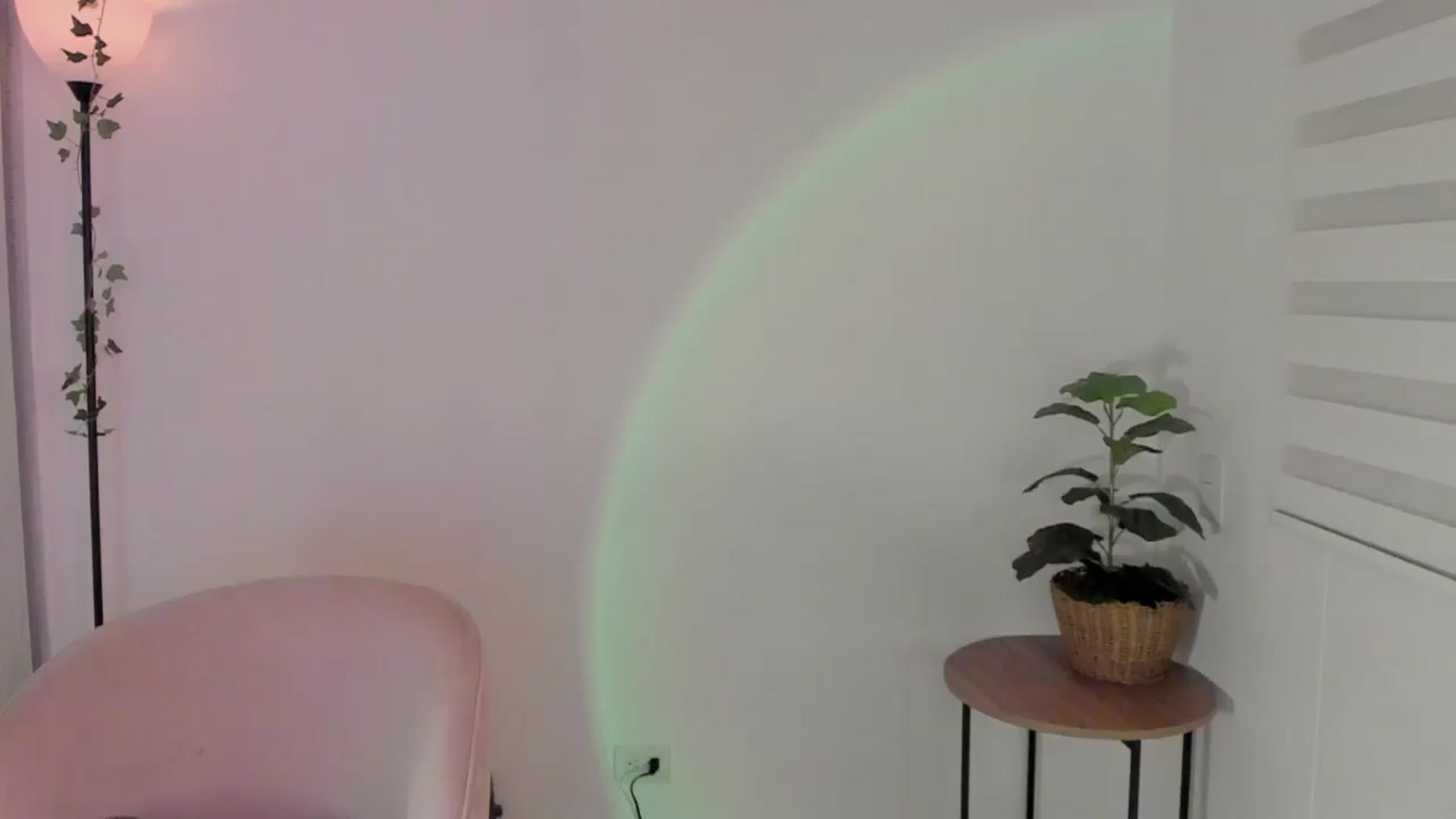 sexyALISOM video thumbnail