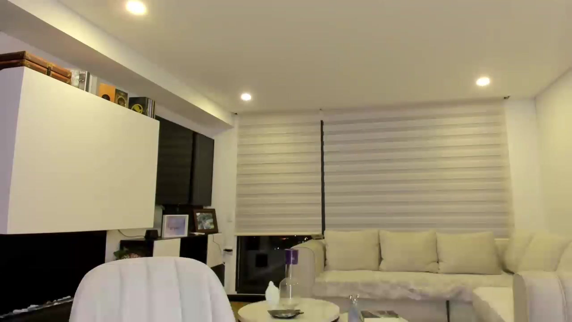 its_Ari video thumbnail