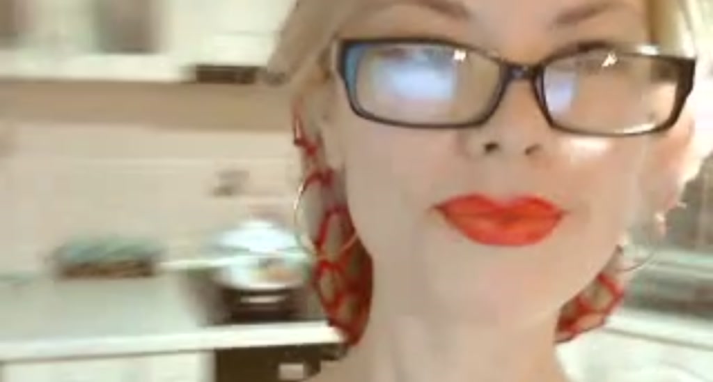 MissDelicia video thumbnail