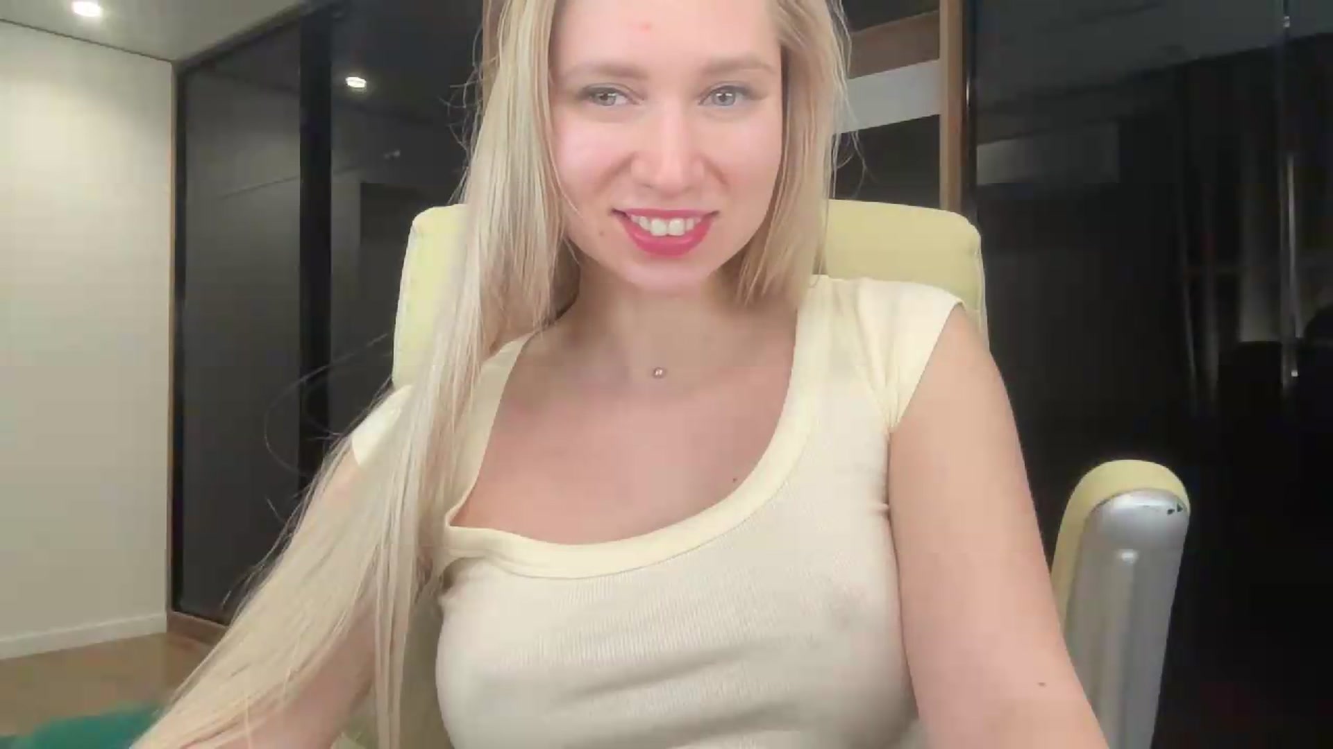 Miss_Sylvia video thumbnail