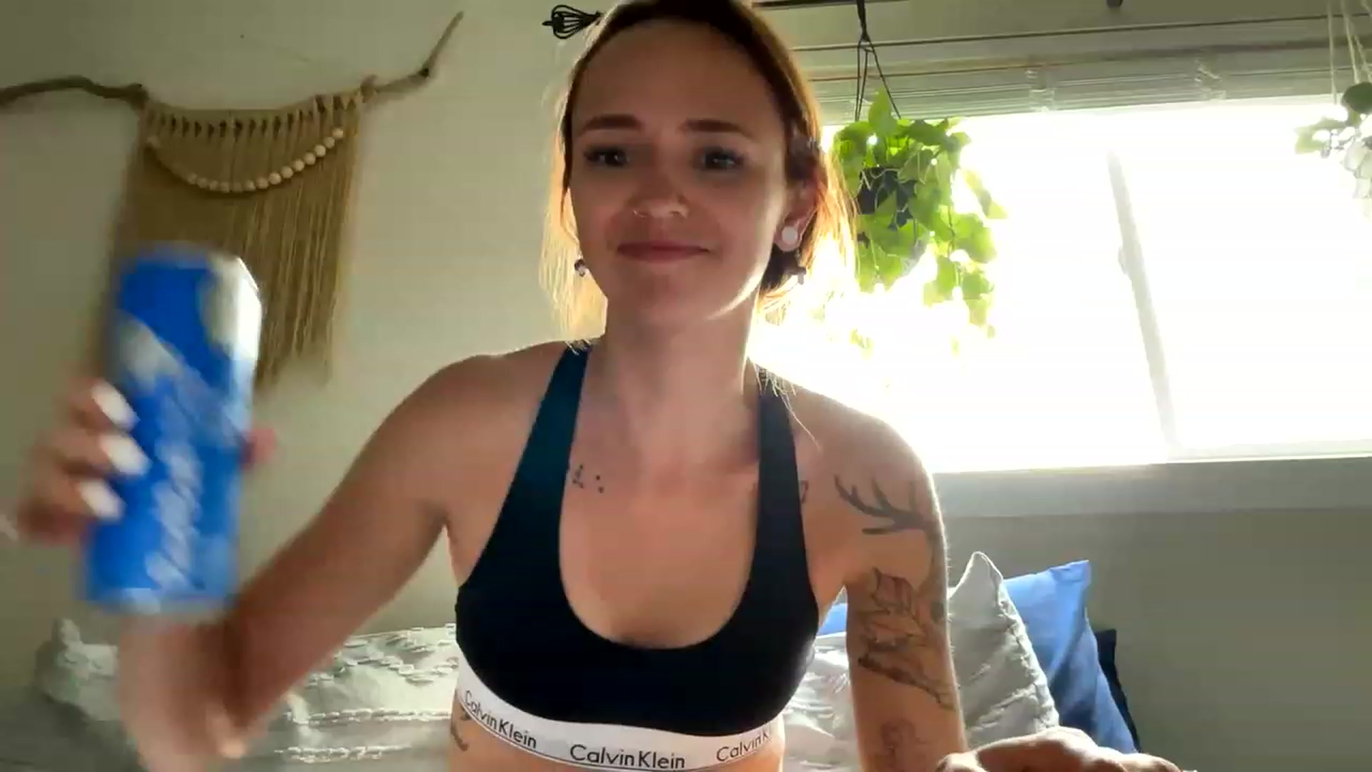 Plantbabeee video thumbnail