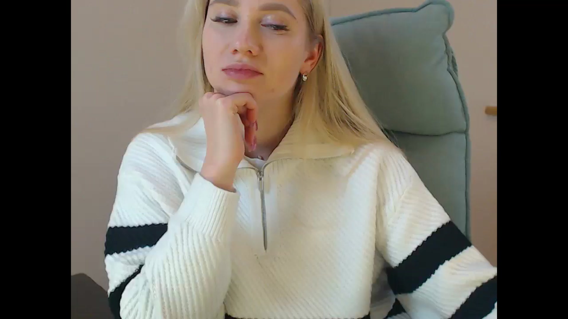 Miss_Sylvia video thumbnail