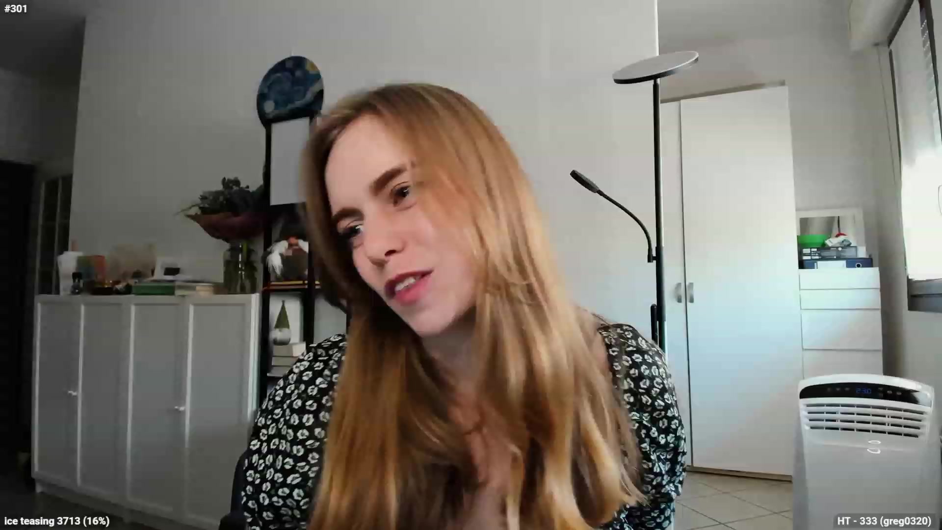 Personage video thumbnail