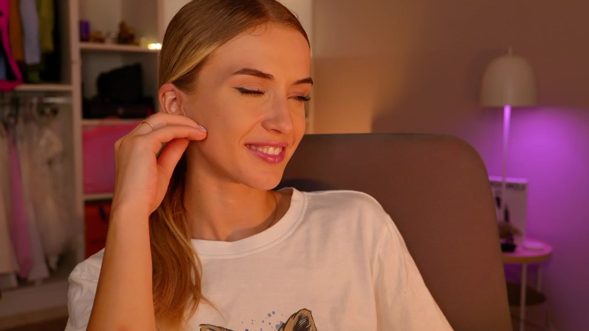 YannaJeen video thumbnail