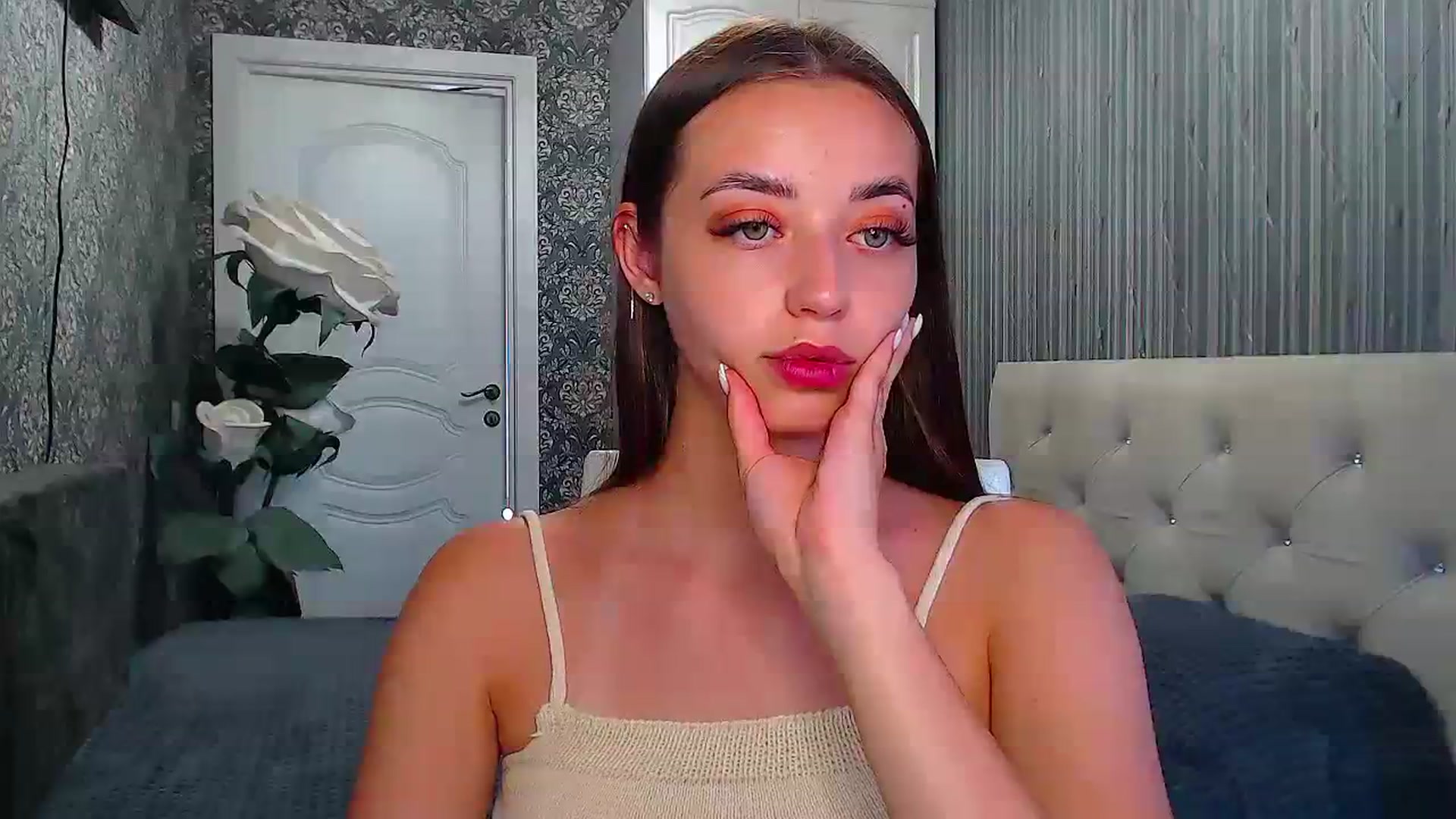 EmeraldLilyyy video thumbnail
