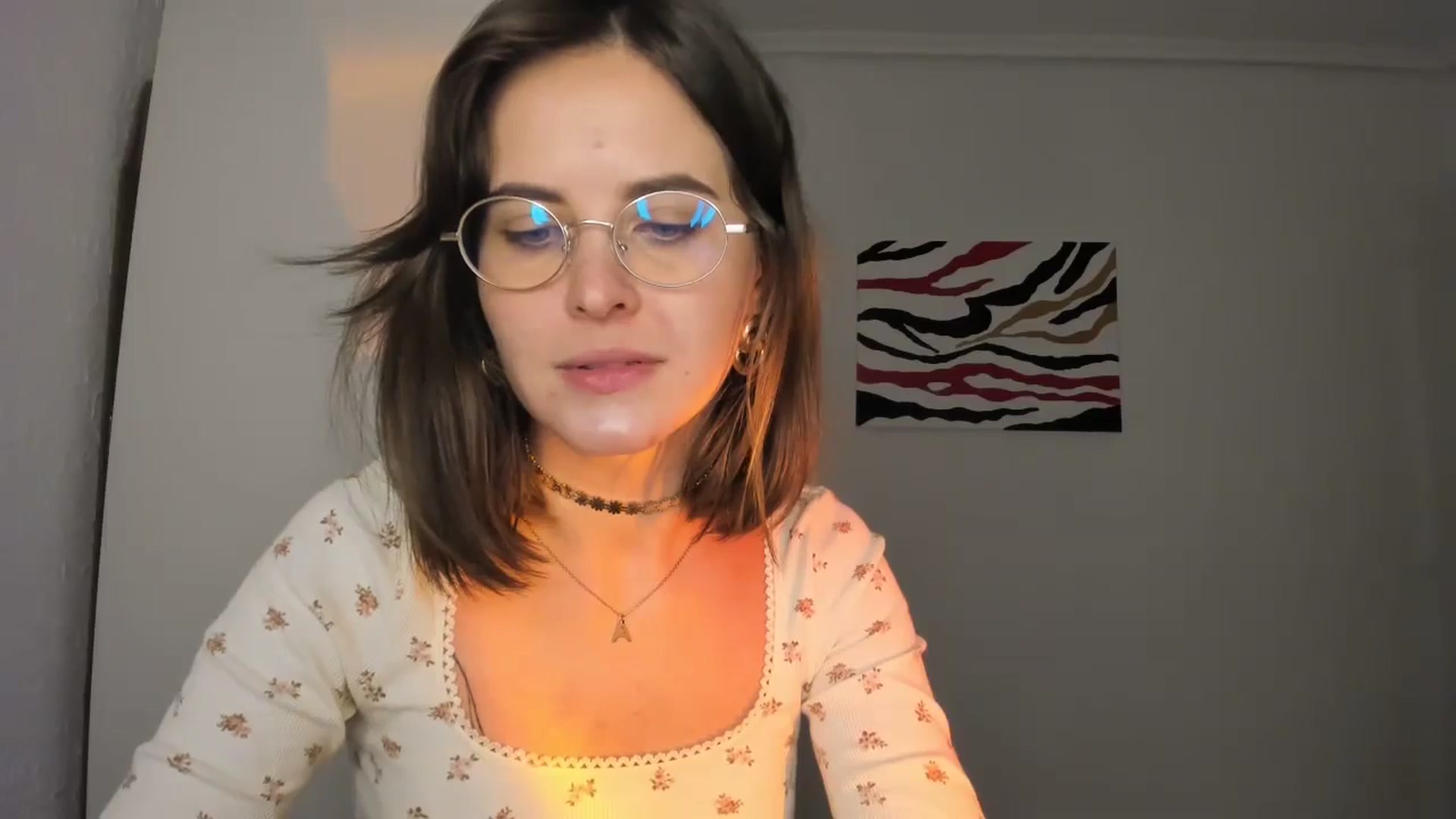 AhahaGirl video thumbnail