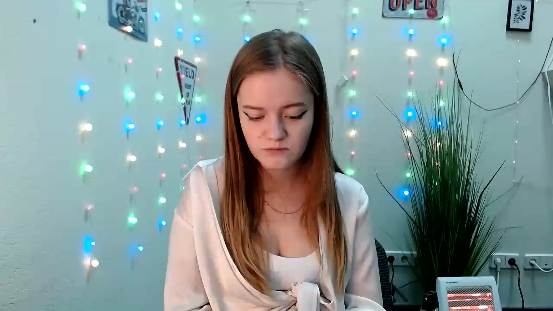 Little_Me_ video thumbnail