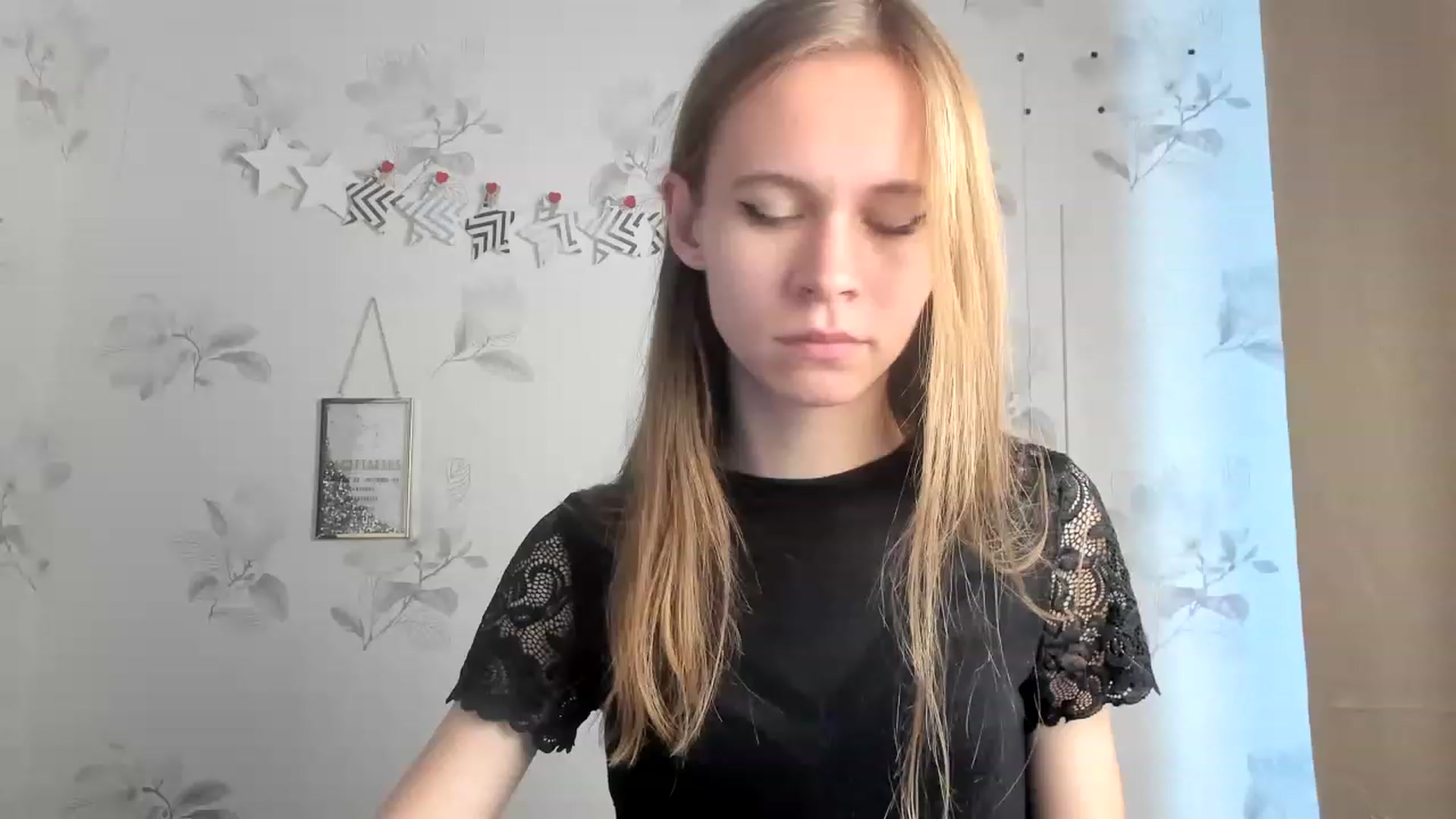 LauraCruze video thumbnail