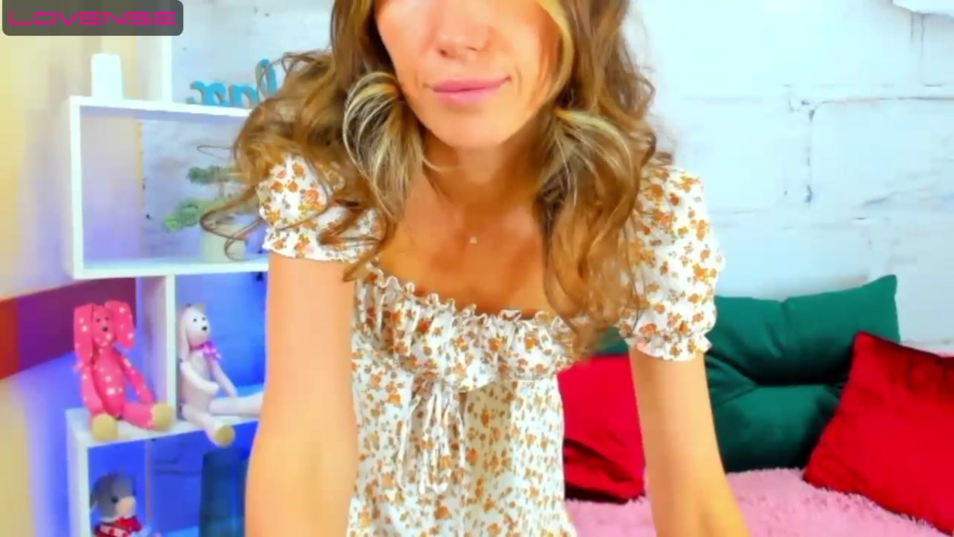 TinaRee video thumbnail