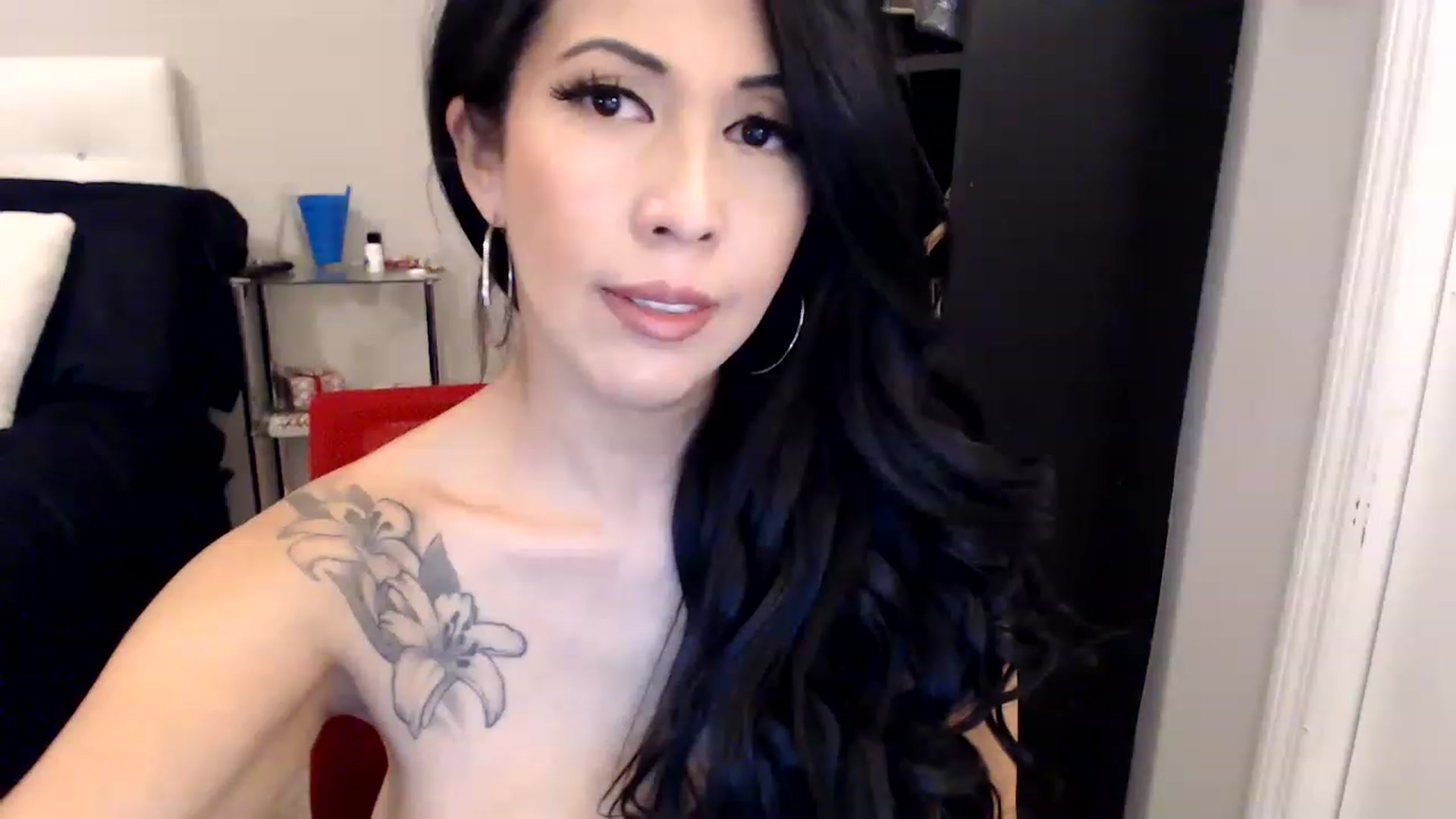Vee_VonSweets video thumbnail
