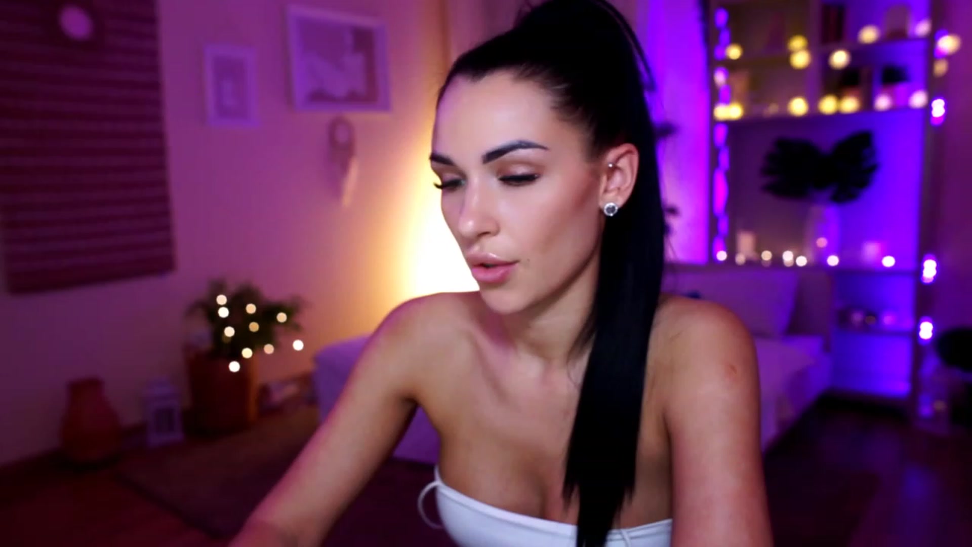 kerelai video thumbnail
