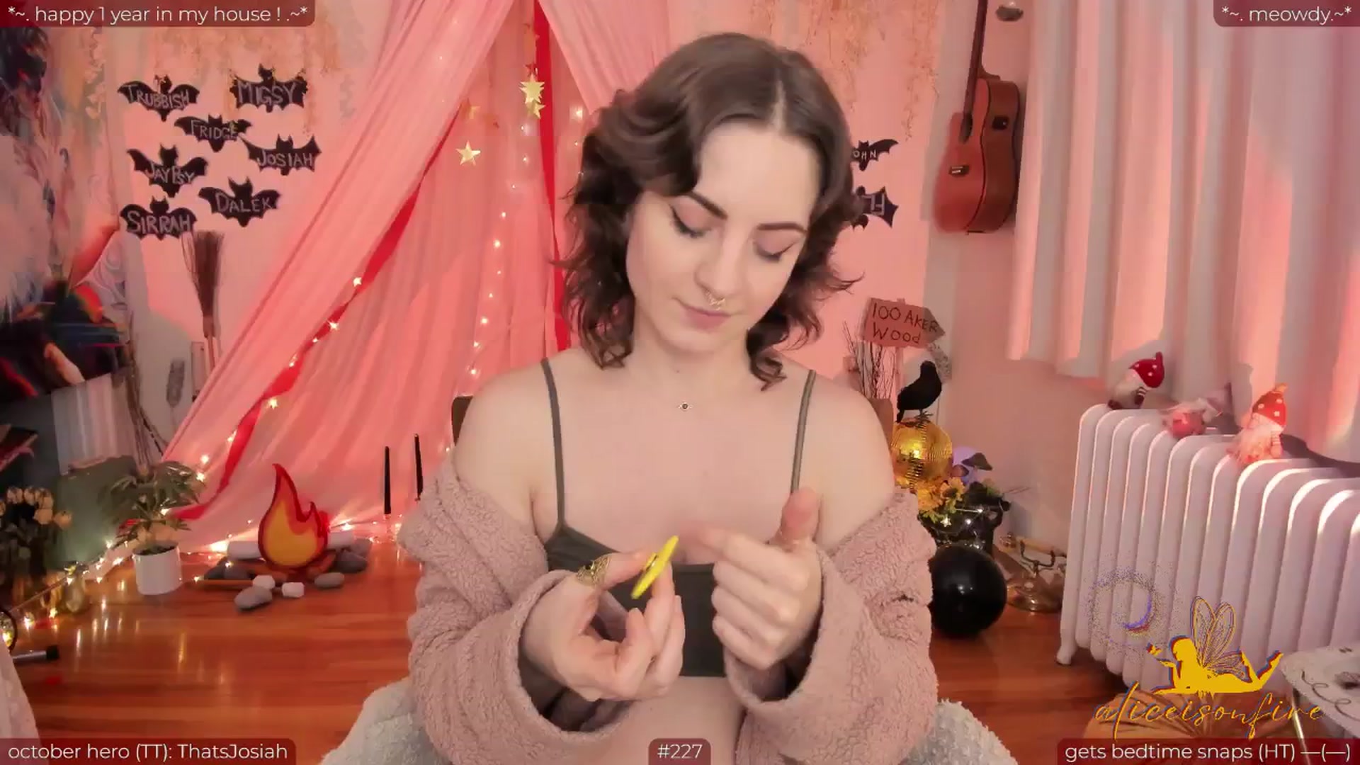 aliceisonfire video thumbnail