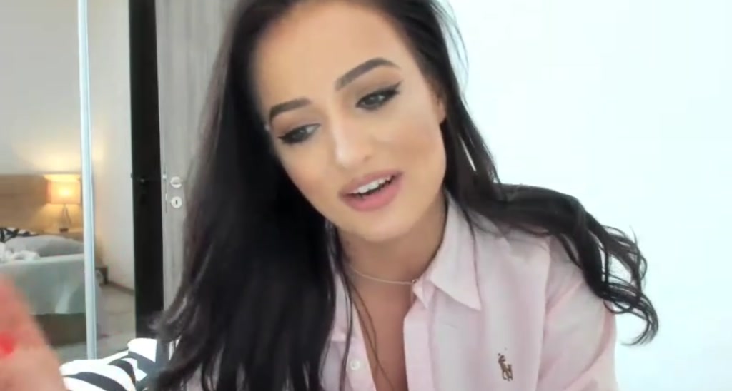 BrunetteBoo video thumbnail