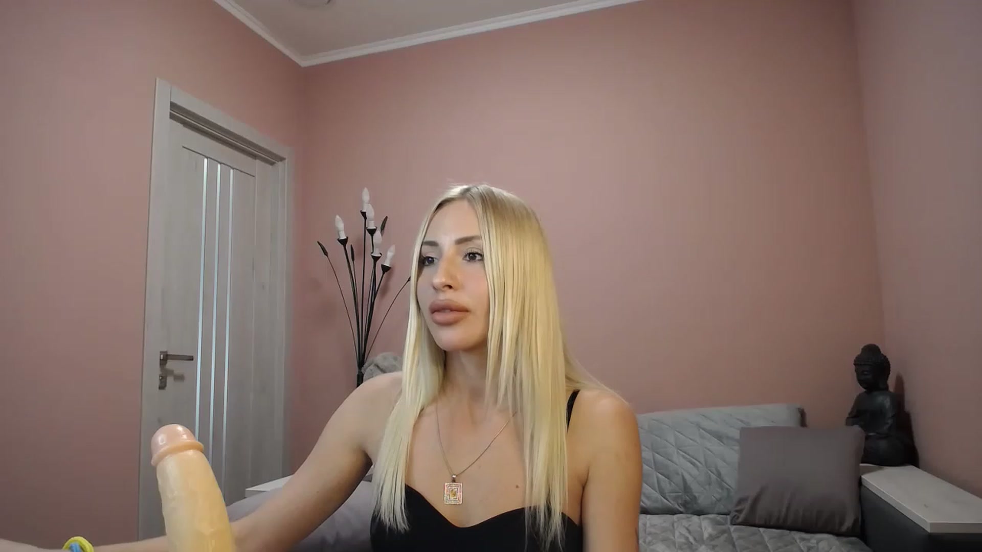 KimKalash video thumbnail