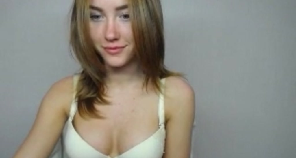 Ellie_18_ video thumbnail
