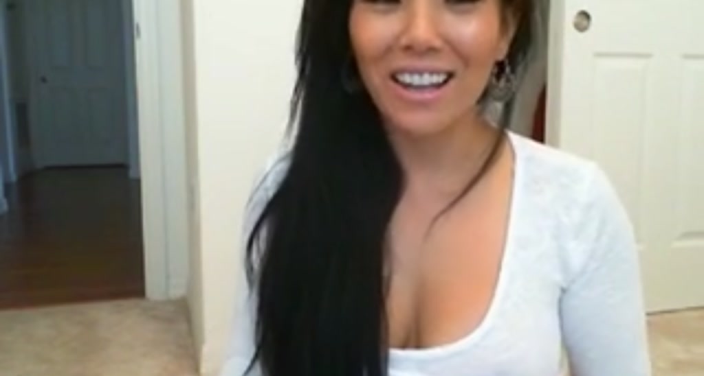 KimYi video thumbnail