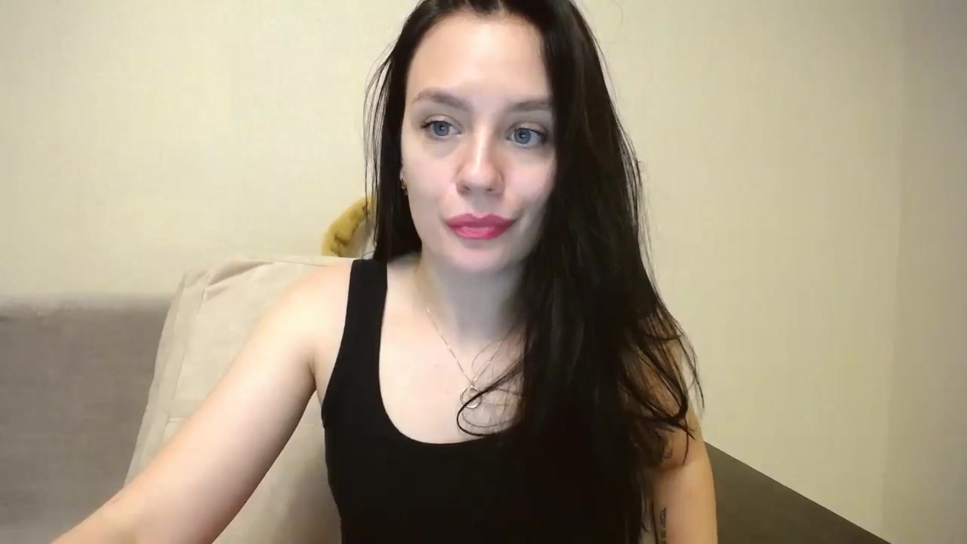 Lillit__Wood_ video thumbnail