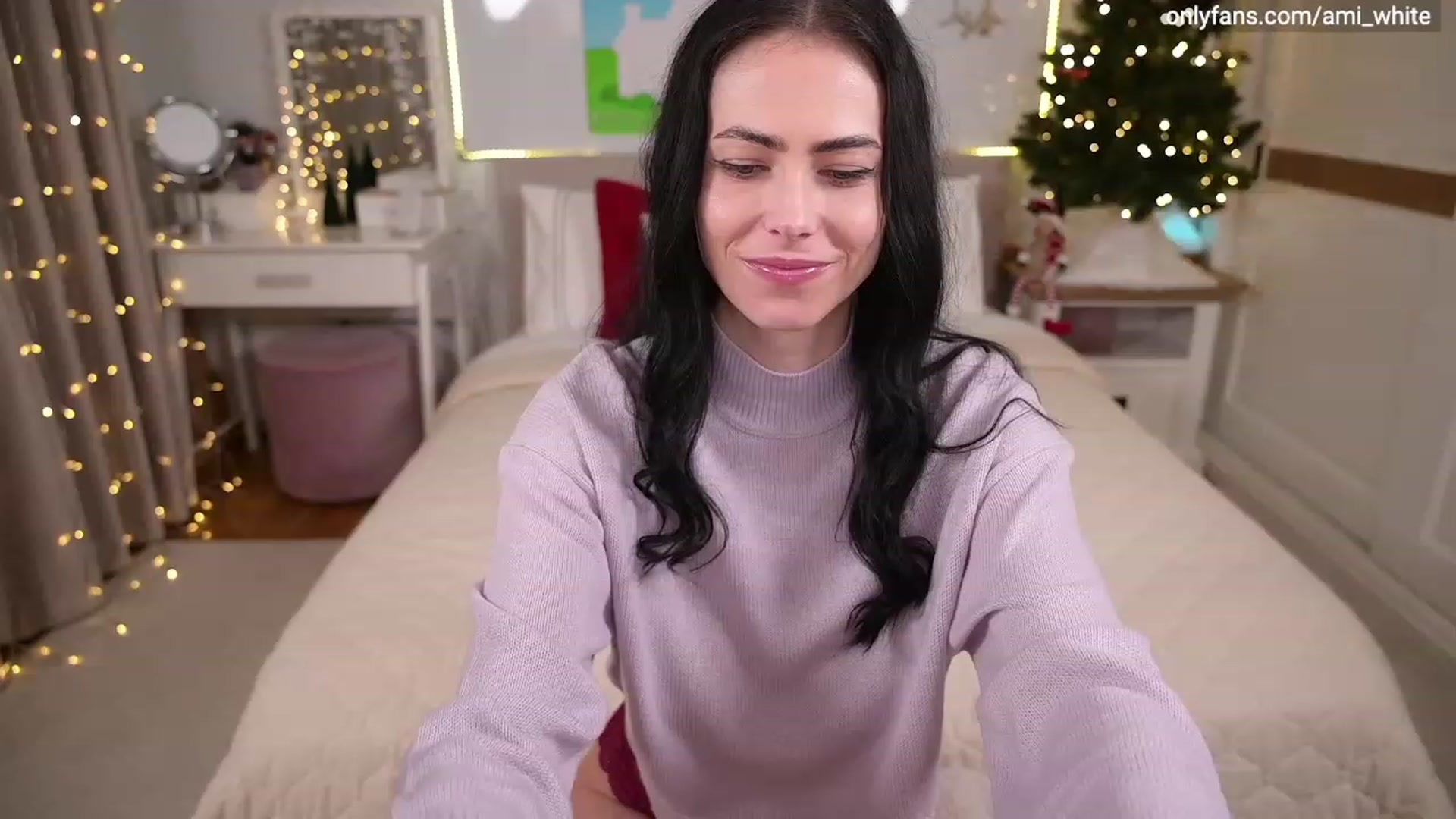 Ami_White video thumbnail