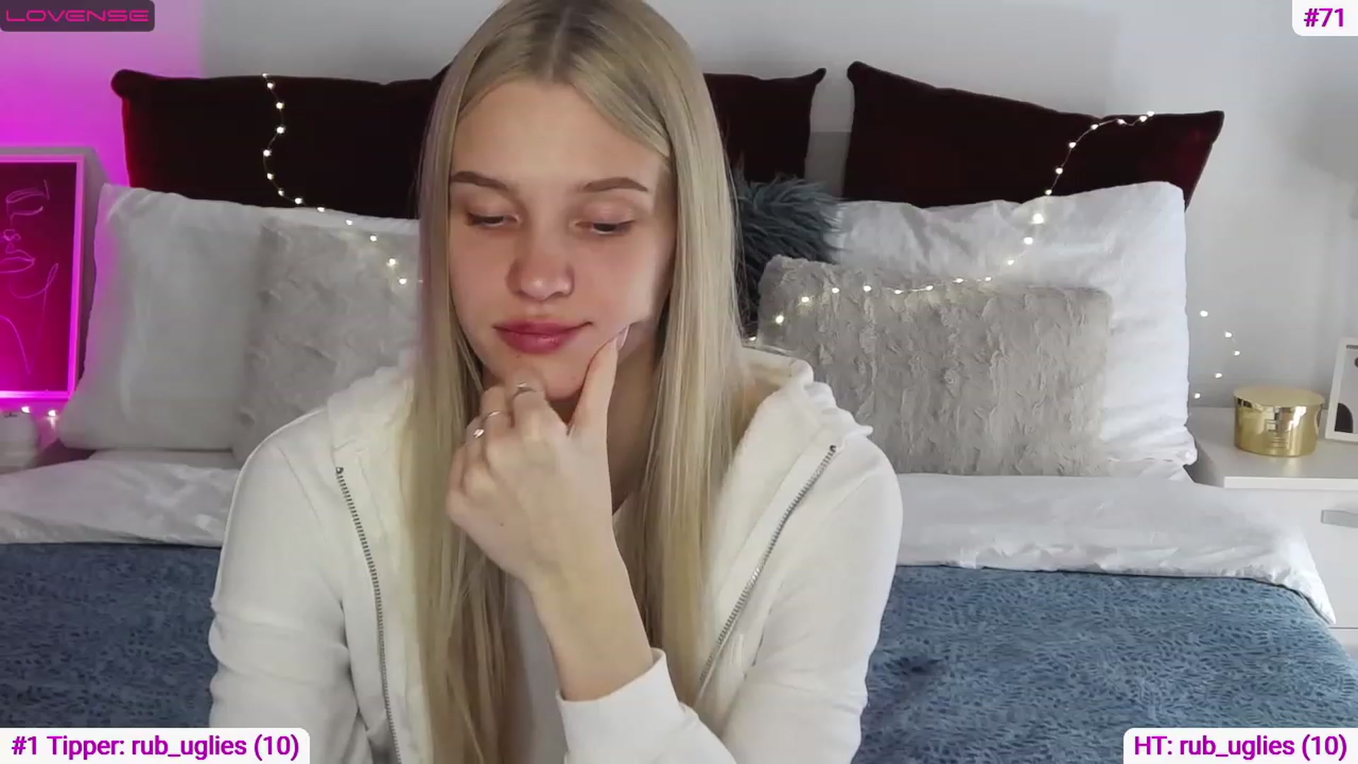 Angell_XO video thumbnail