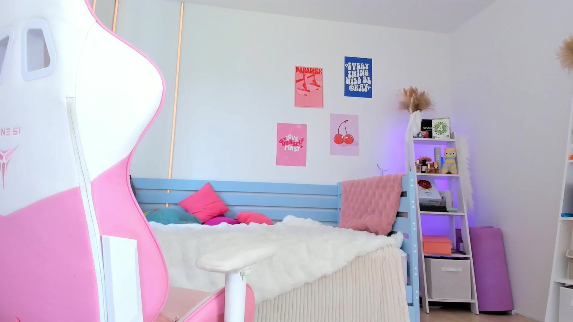 Alice_Chery video thumbnail