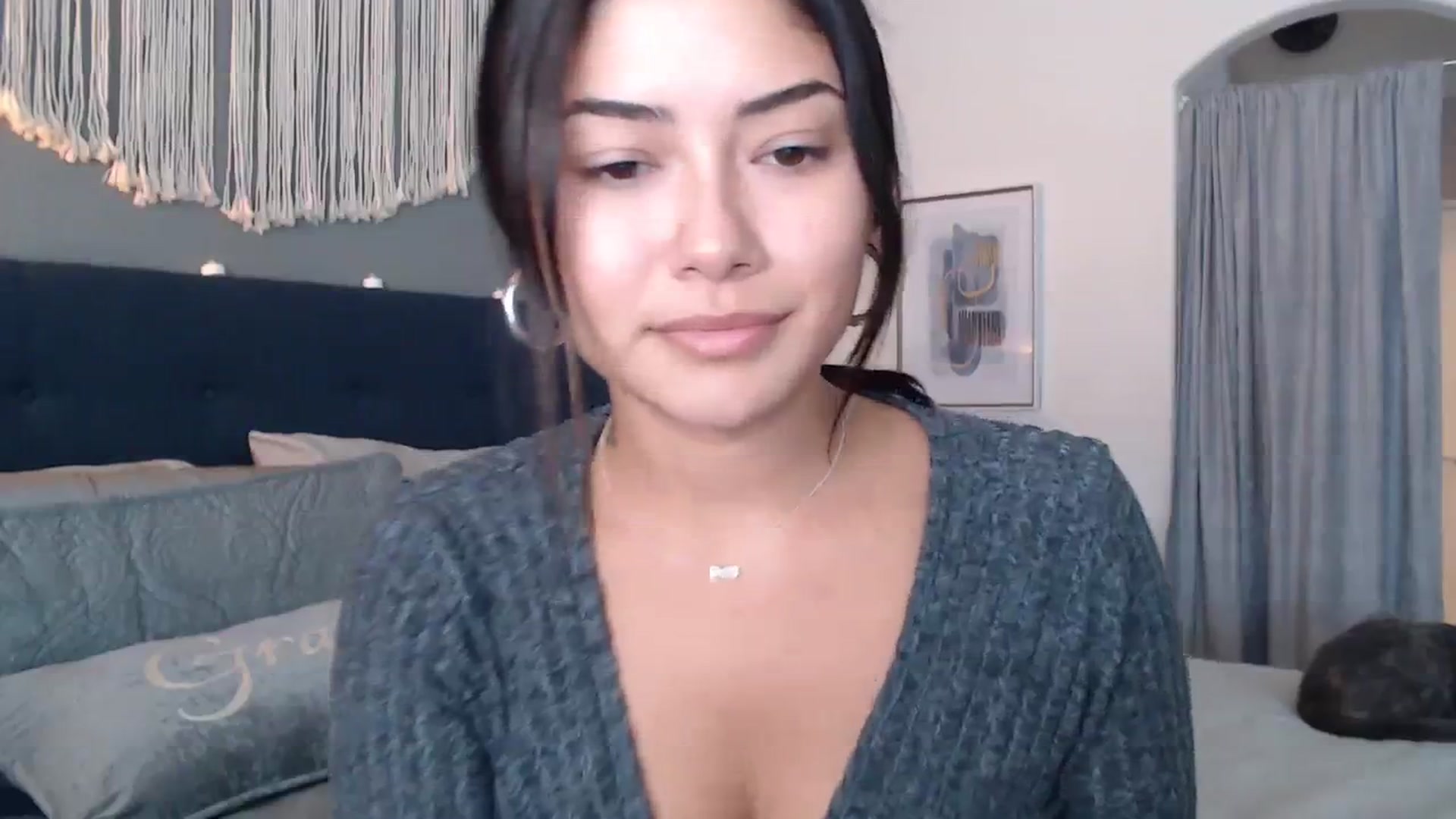 YourGoddessLu video thumbnail