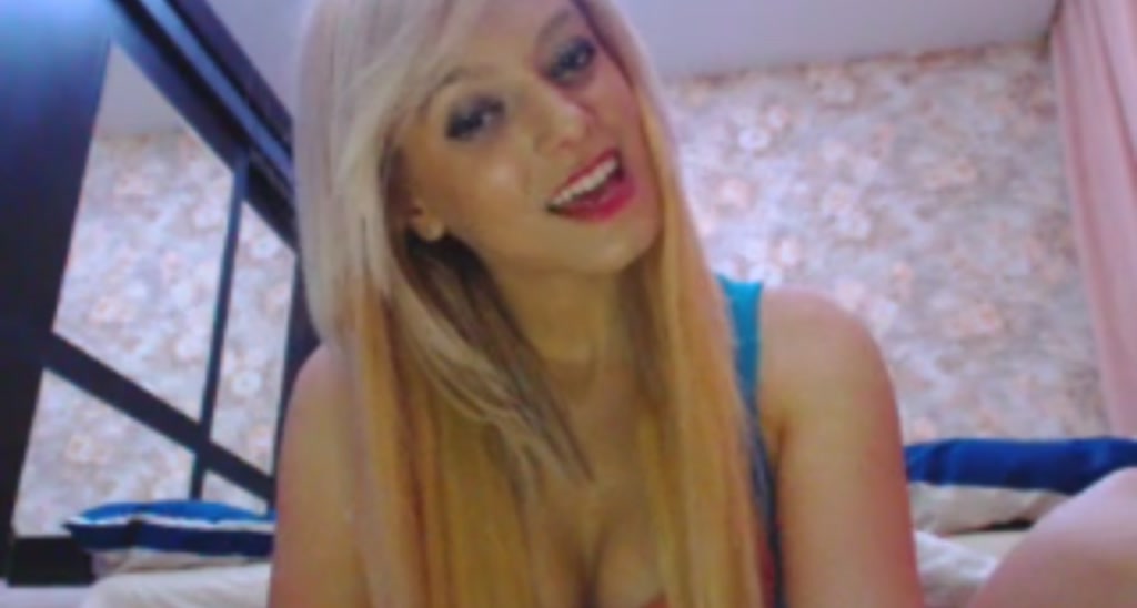 AwesomeBlonde video thumbnail