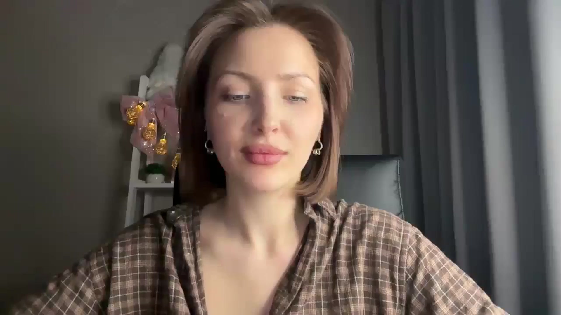 Di_Pearl video thumbnail