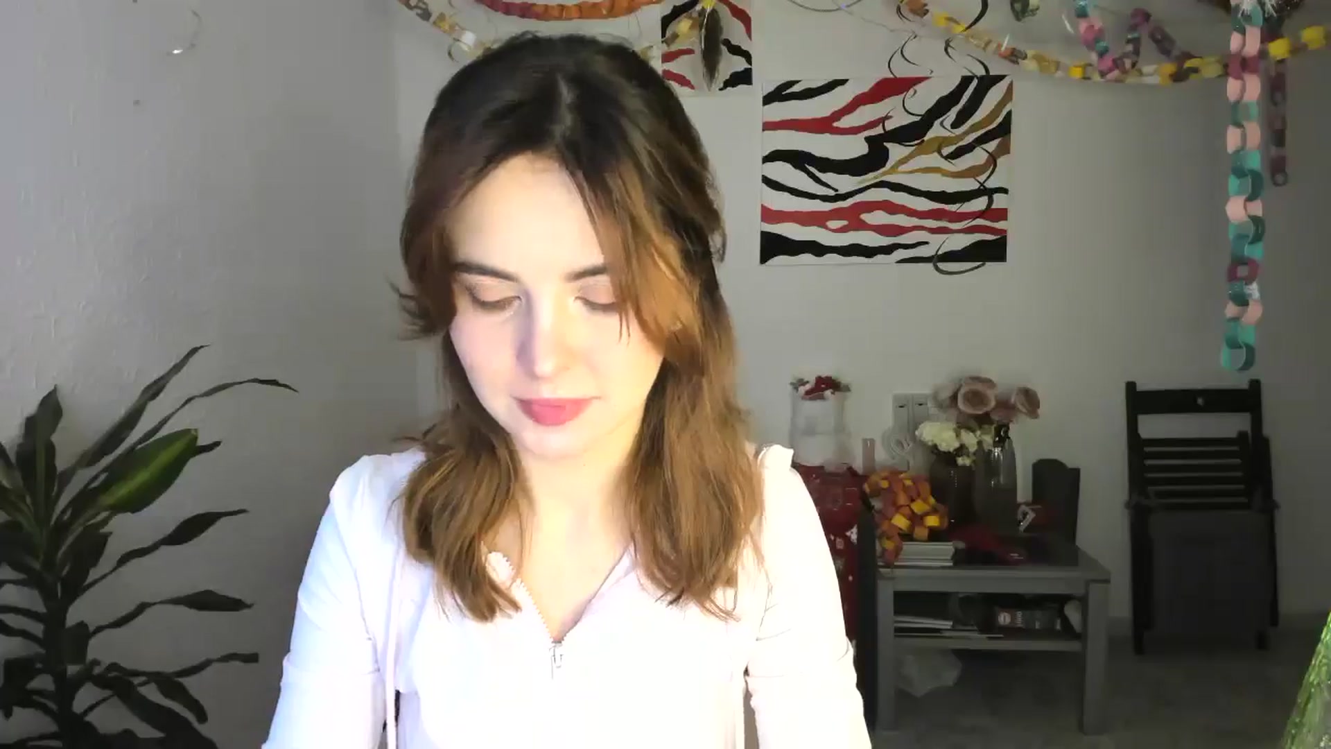 AhahaGirl video thumbnail
