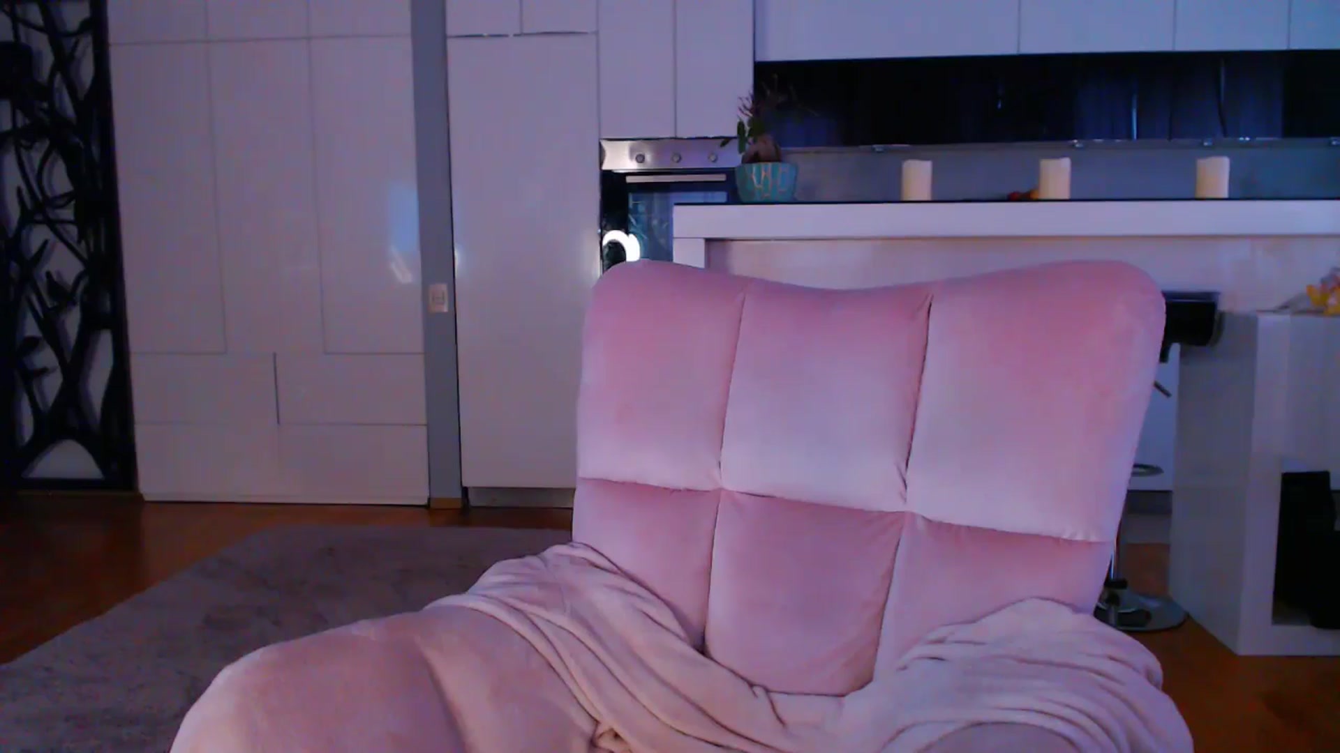 D_y_y video thumbnail
