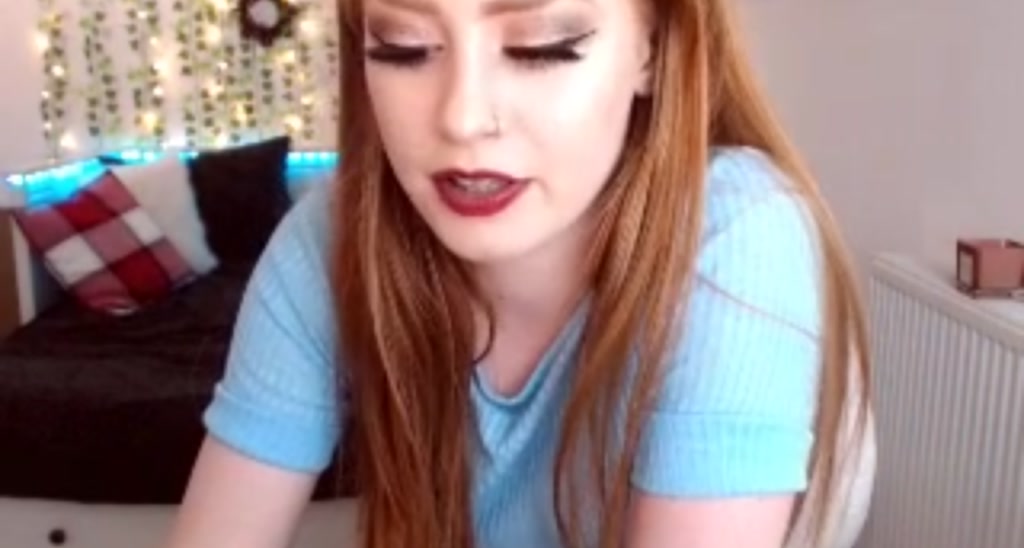 LunaRoux video thumbnail