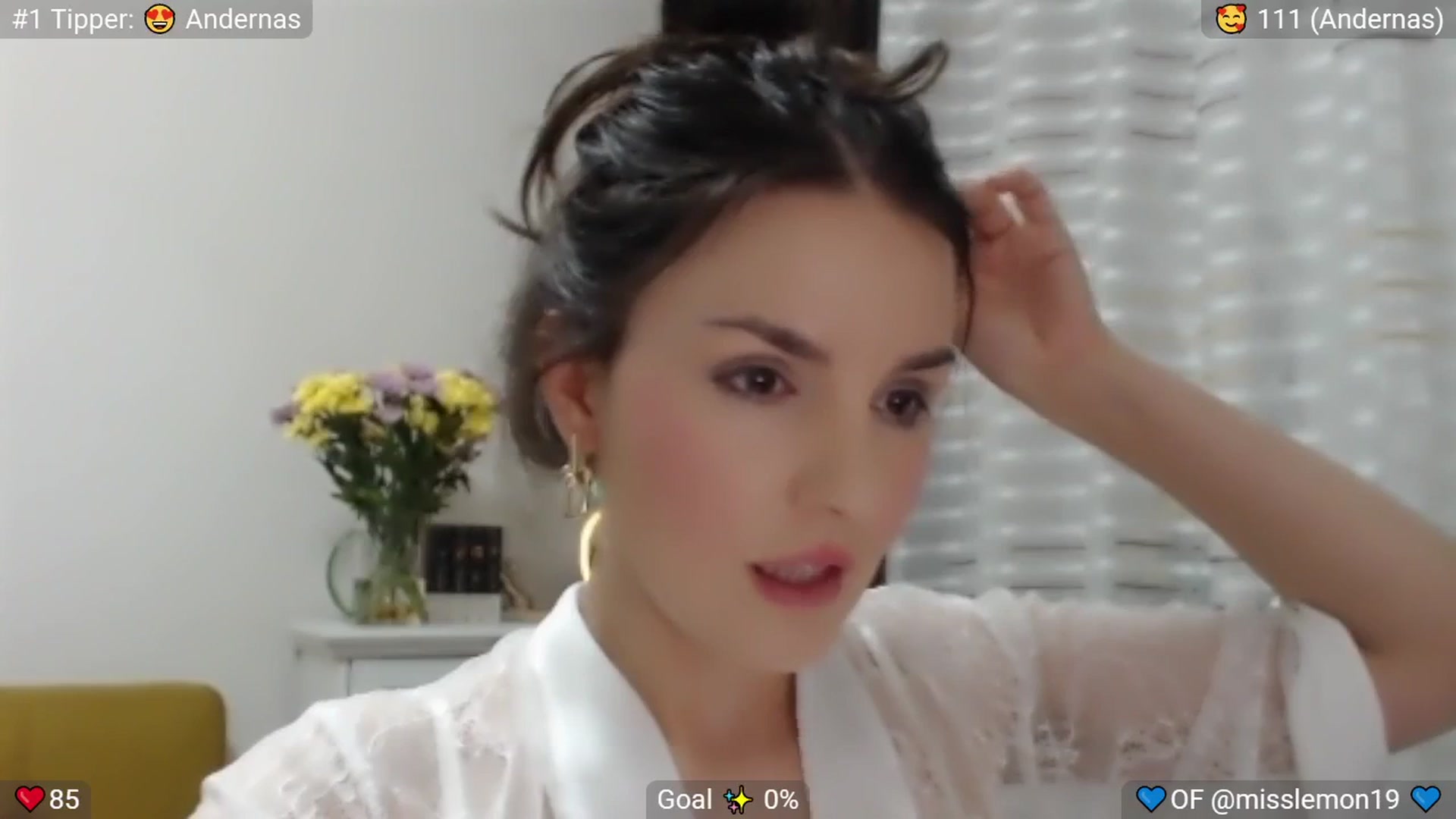 MissReno video thumbnail