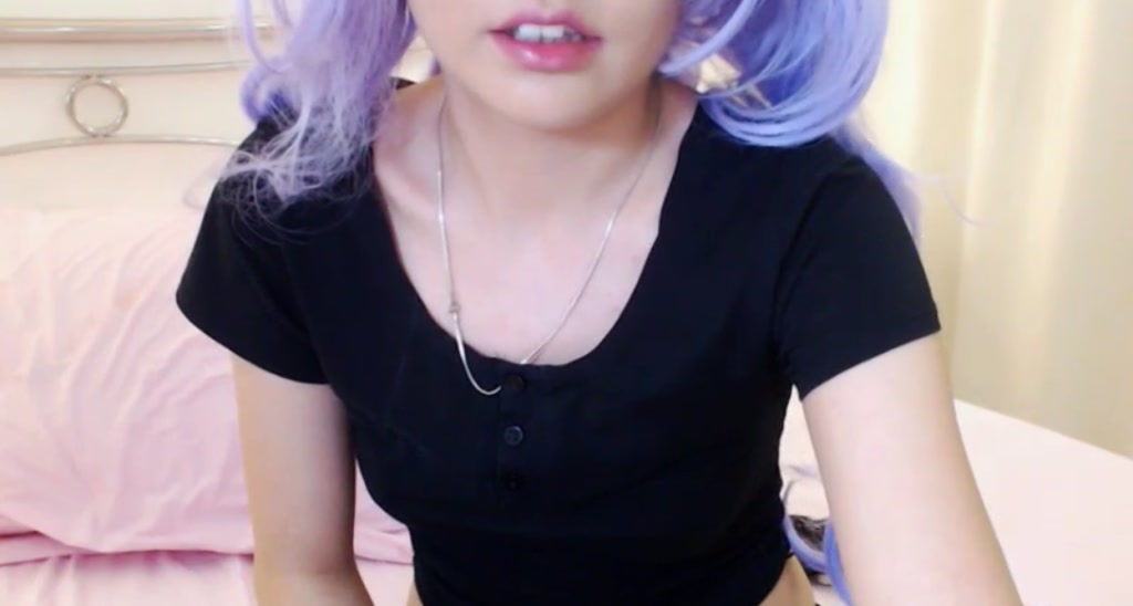 EmikoCoCo video thumbnail