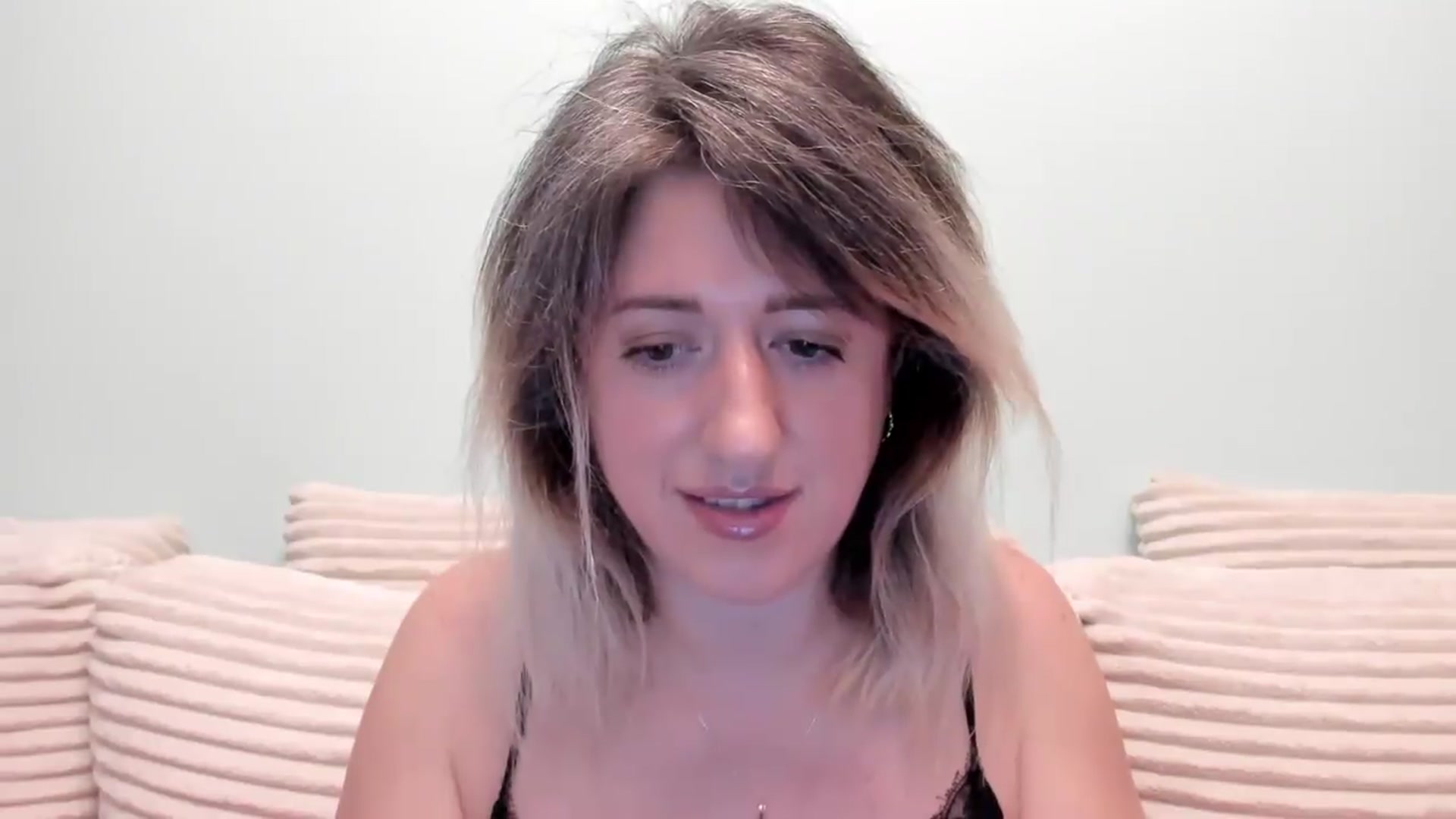 SweetDelia_ video thumbnail