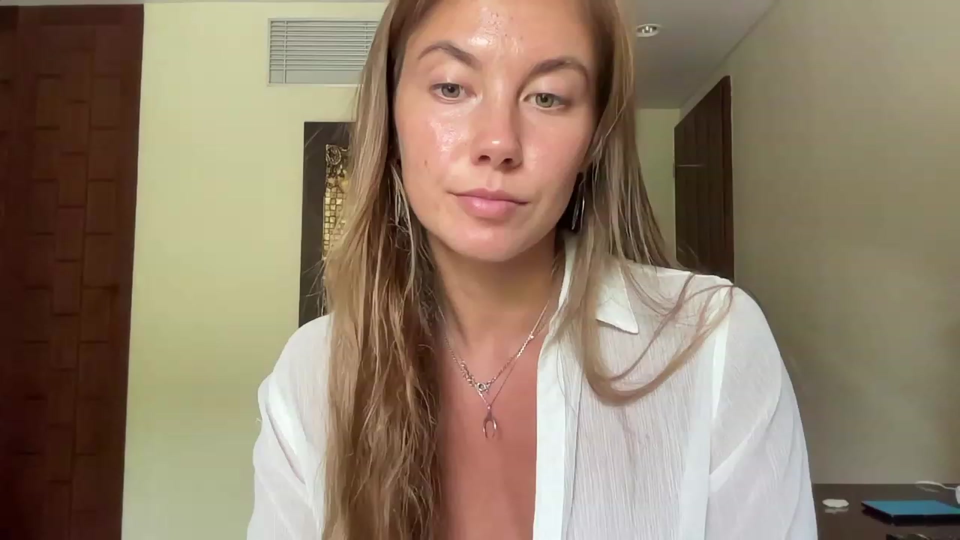 BaliSurfGirl video thumbnail