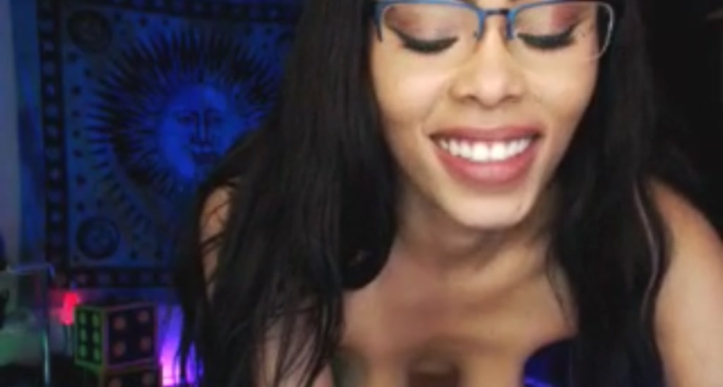 HoneyyMonroe video thumbnail