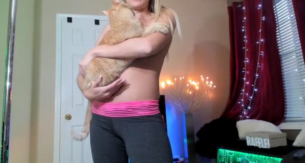 KellyBarbiee video thumbnail