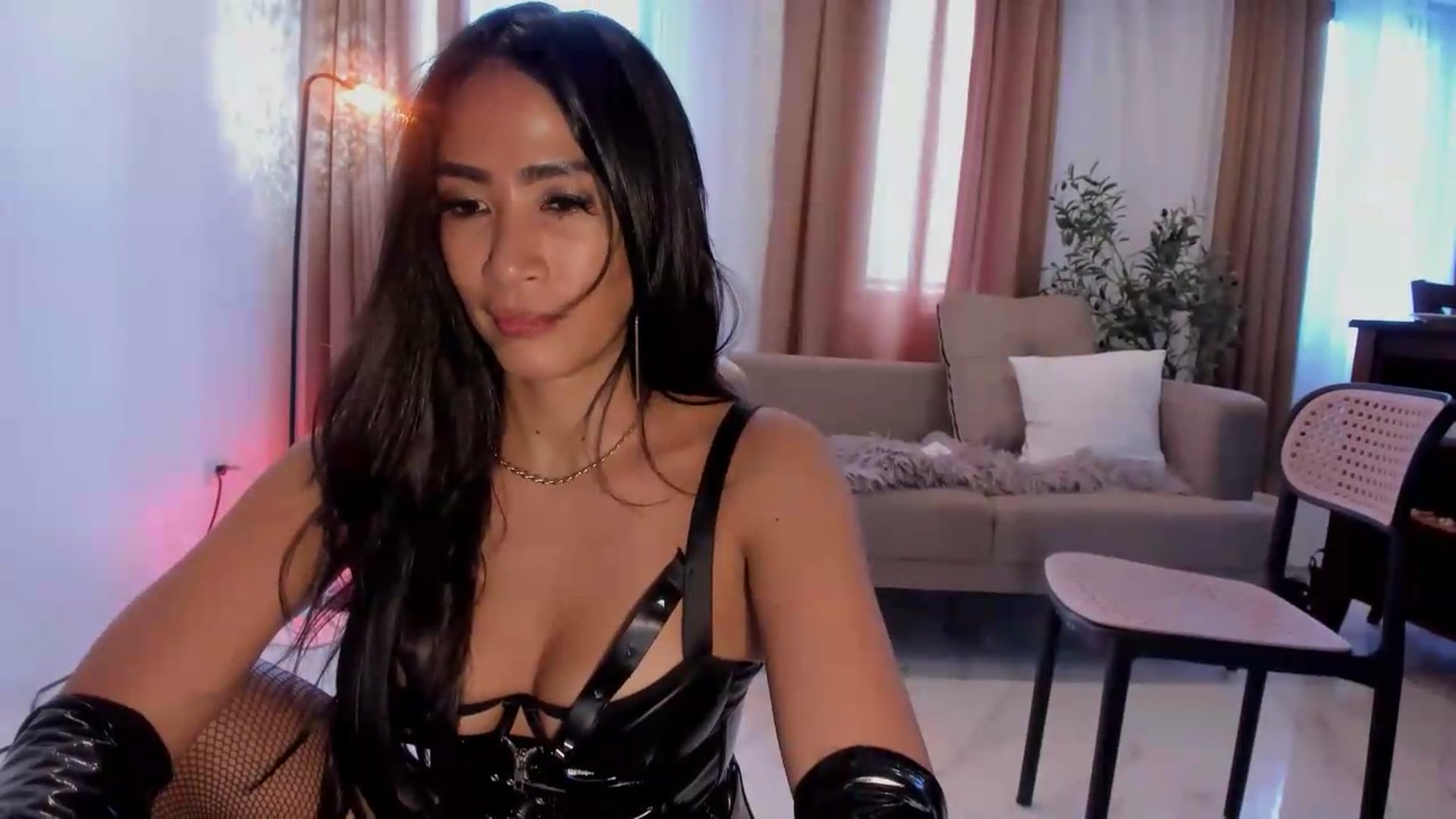 ExoticQueenXXX video thumbnail