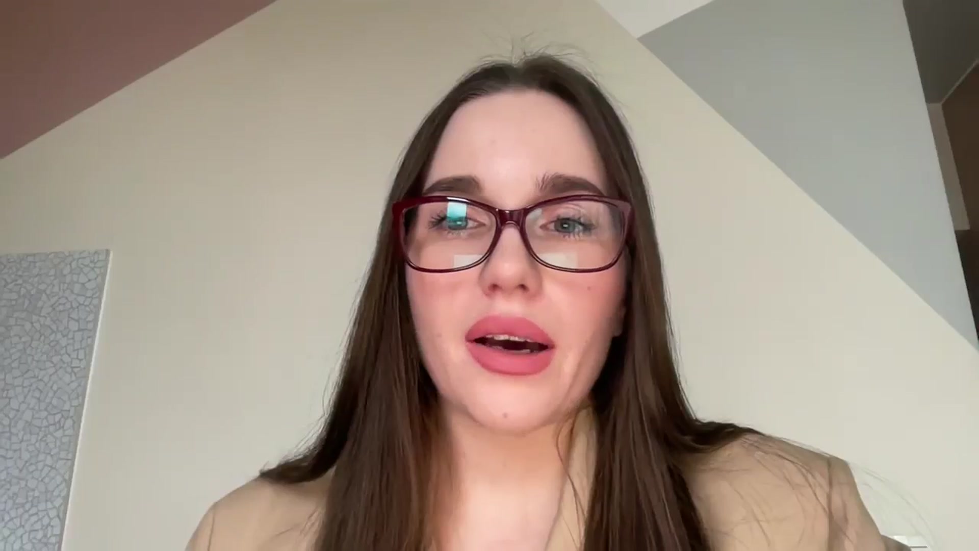 ElizabethRoss video thumbnail