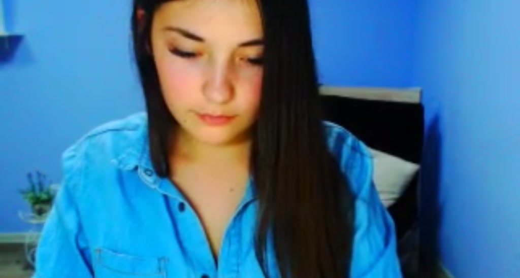 Kasandra_Mils video thumbnail