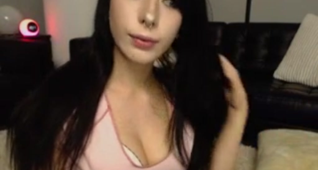ElliBelle video thumbnail