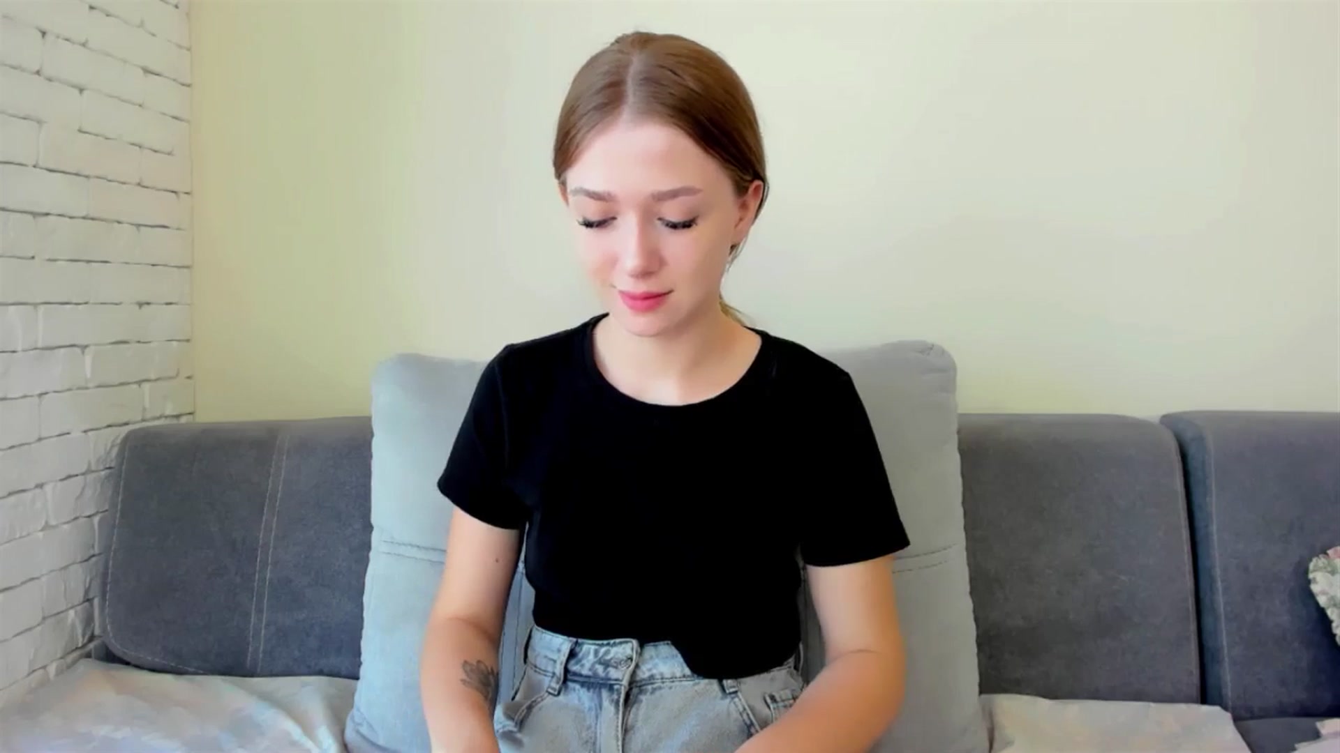 LovelyElle video thumbnail