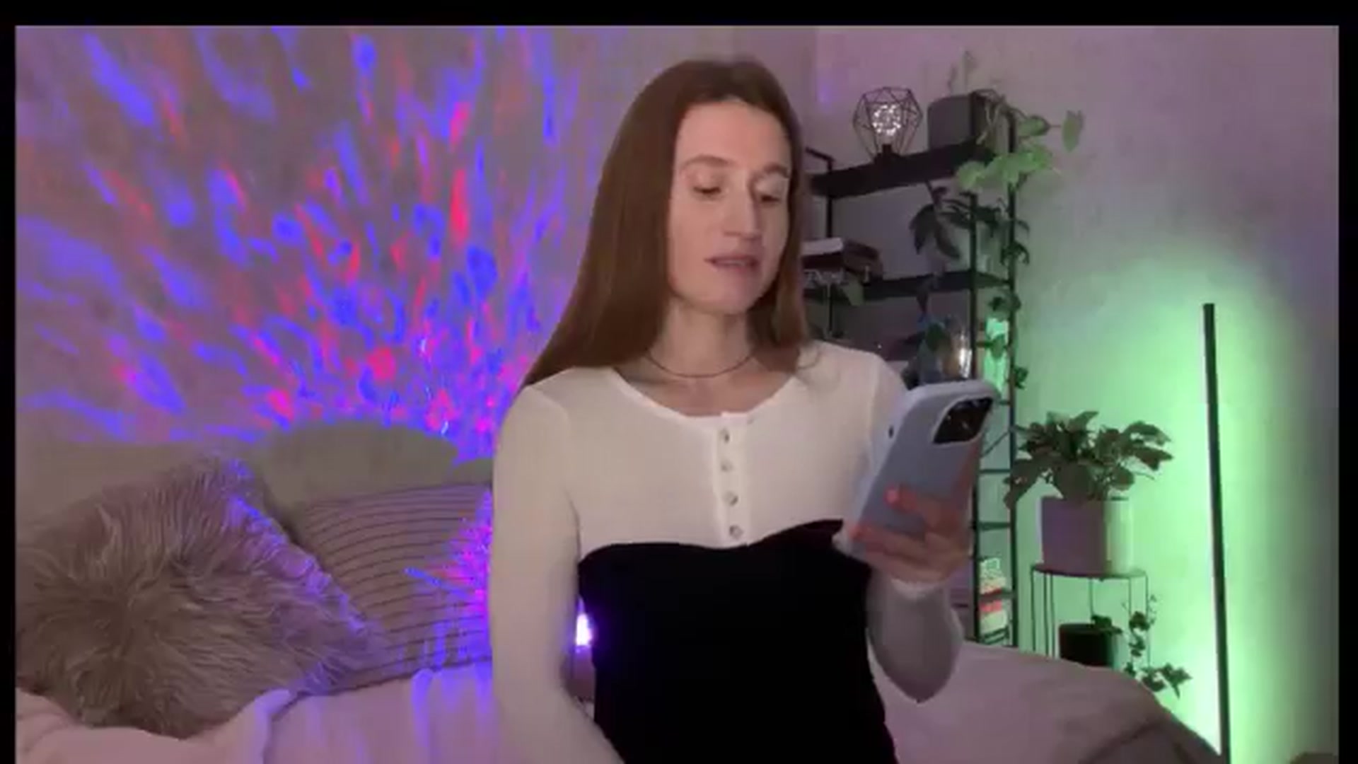 LovelyBvnny video thumbnail