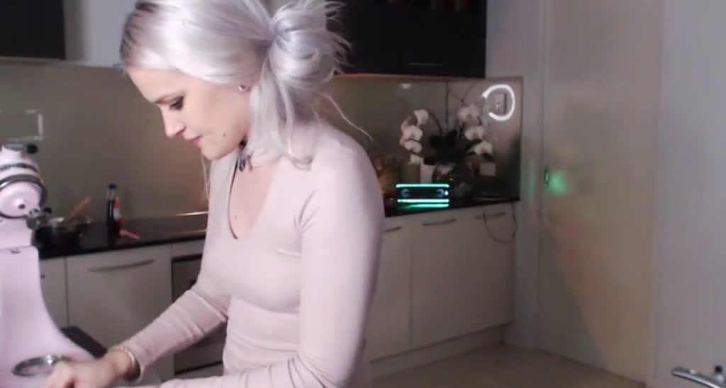 AlicexMaia video thumbnail