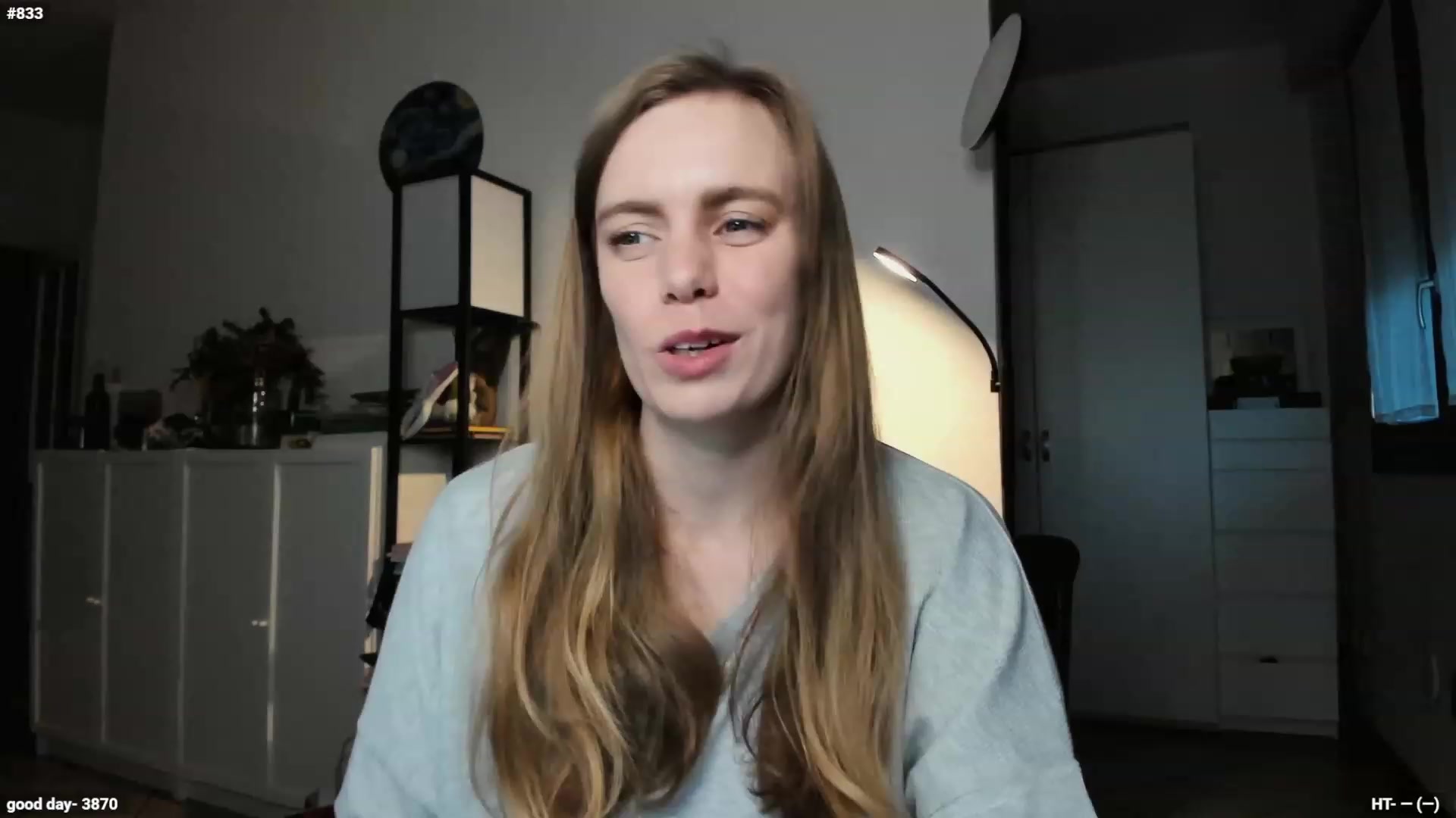 Personage video thumbnail