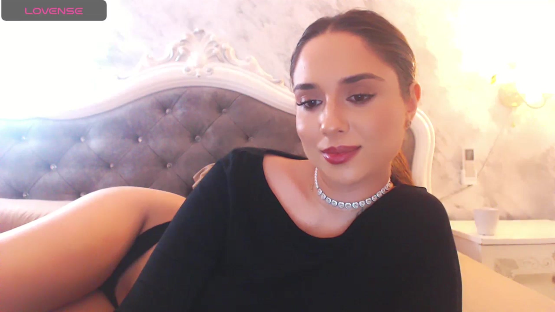 Raisadollface video thumbnail