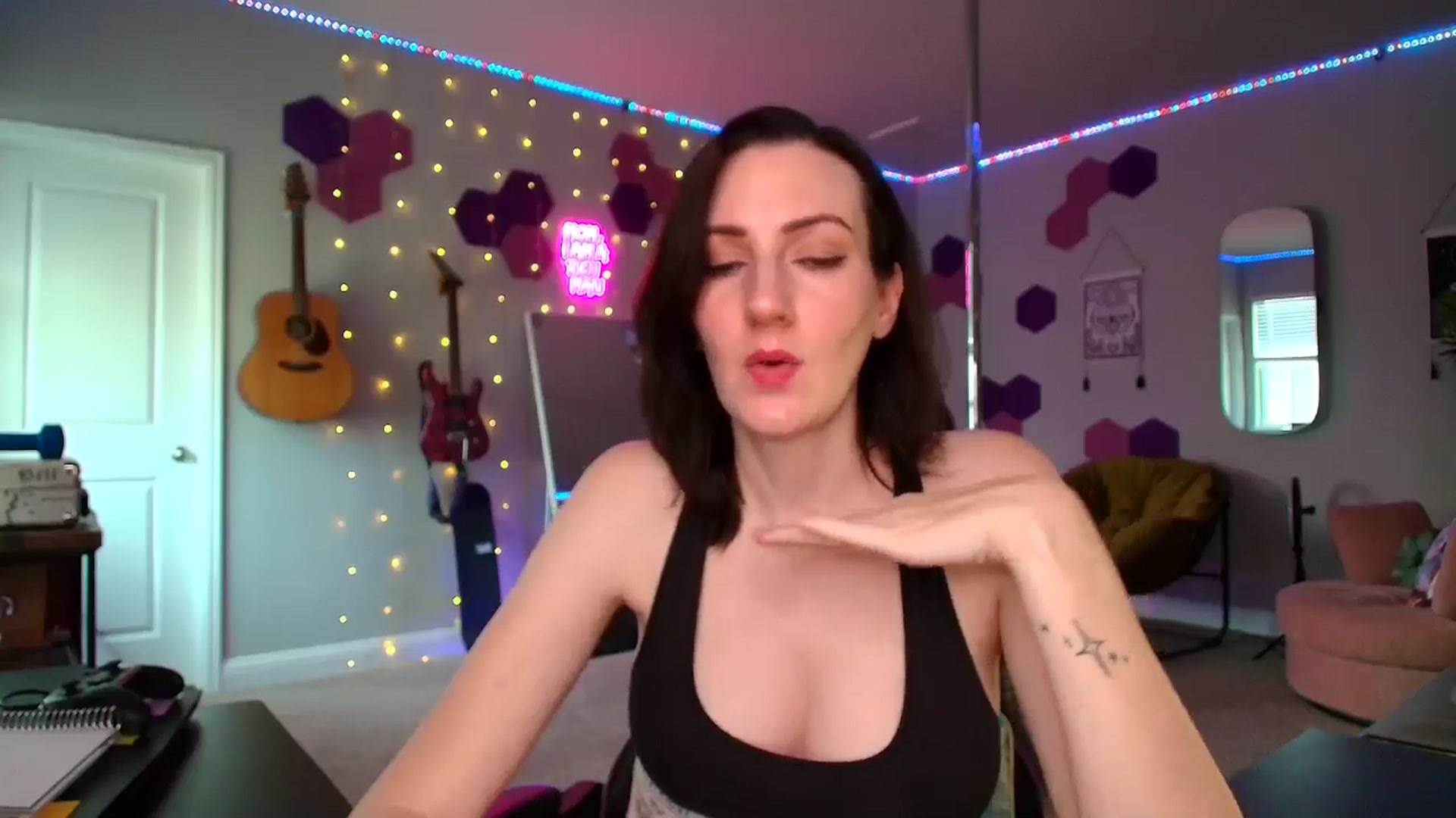 MeredithBae video thumbnail